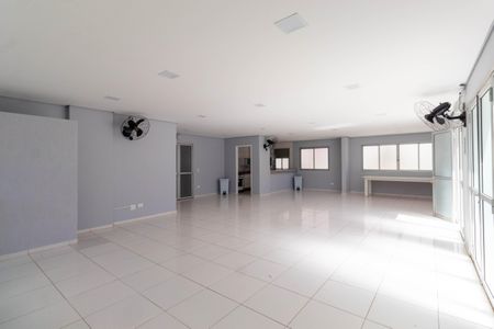 Apartamento para alugar com 76m², 3 quartos e 1 vagaÁrea comum - Salão de festas