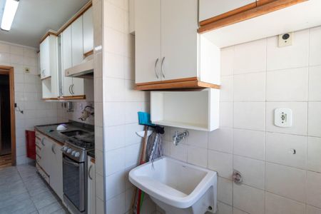 Apartamento para alugar com 76m², 3 quartos e 1 vagaÁrea de Serviço