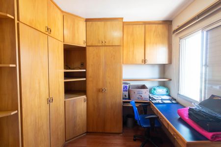 Apartamento para alugar com 76m², 3 quartos e 1 vagaQuarto 2