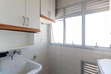 Apartamento para alugar com 76m², 3 quartos e 1 vagaÁrea de Serviço