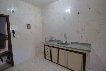 Apartamento para alugar com 80m², 2 quartos e sem vagaCozinha