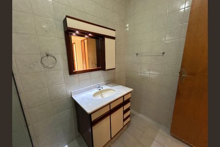 Apartamento para alugar com 80m², 2 quartos e sem vagaBanheiro