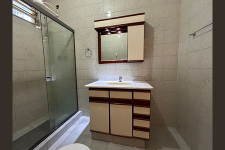 Apartamento para alugar com 80m², 2 quartos e sem vagaBanheiro