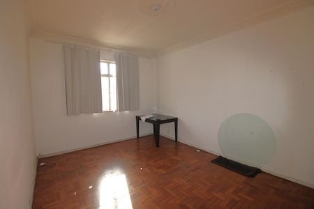 Apartamento para alugar com 80m², 2 quartos e sem vagaSala