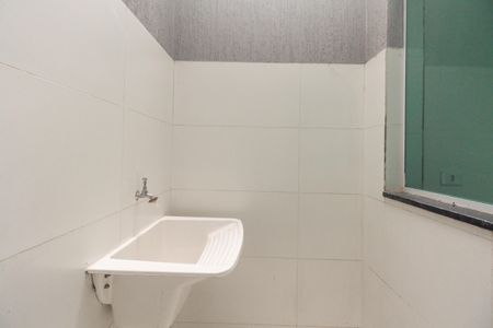 Casa à venda com 80m², 2 quartos e 1 vagaÁrea de Serviço