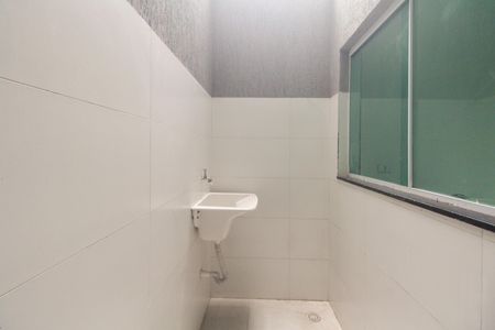 Casa à venda com 80m², 2 quartos e 1 vagaÁrea de Serviço