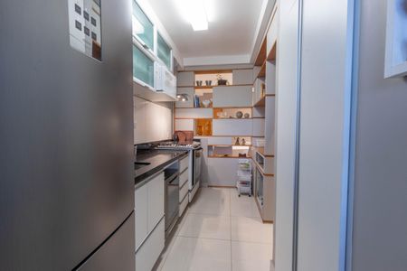 Apartamento à venda com 84m², 3 quartos e 2 vagas Apartamento à venda com 84m², 3 quartos e 2 vagasCozinha