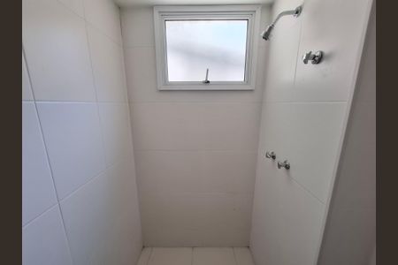 Apartamento à venda com 73m², 2 quartos e 1 vagaBanheiro da suíte 2