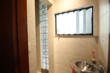 Casa para alugar com 130m², 2 quartos e 1 vagaLavabo