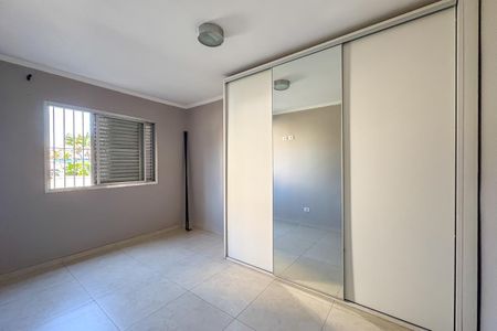 Apartamento à venda com 67m², 2 quartos e 1 vagaQuarto 1