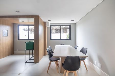 Apartamento à venda com 65m², 2 quartos e 1 vagaÁrea comum - Sala