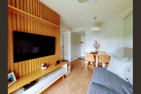 Apartamento à venda com 75m², 2 quartos e 1 vaga Apartamento à venda com 75m², 2 quartos e 1 vagaSala