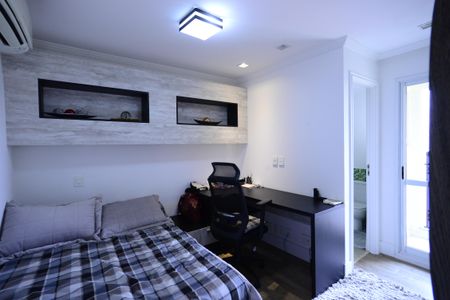 Apartamento à venda com 216m², 3 quartos e 4 vagasSuíte 3