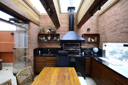 Apartamento à venda com 216m², 3 quartos e 4 vagasVaranda gourmet