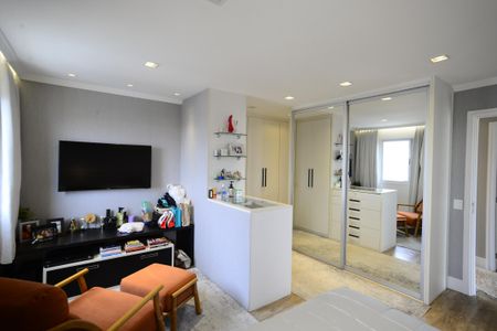 Apartamento à venda com 216m², 3 quartos e 4 vagasSuíte 1