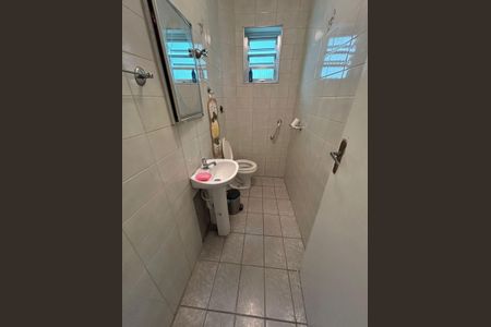 Casa à venda com 137m², 4 quartos e 2 vagas