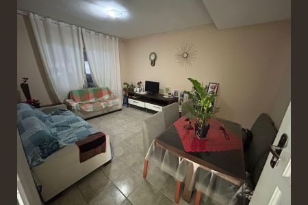 Casa à venda com 137m², 4 quartos e 2 vagas