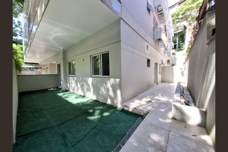 Apartamento à venda com 124m², 2 quartos e 1 vagaVaranda