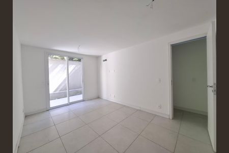 Apartamento à venda com 124m², 2 quartos e 1 vagaSuíte