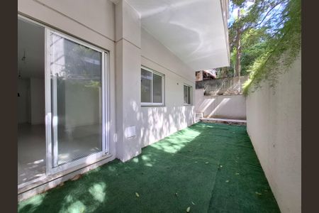 Apartamento à venda com 124m², 2 quartos e 1 vagaVaranda