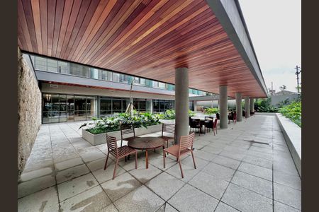 Apartamento à venda com 34m², 1 quarto e 1 vagaÁrea comum