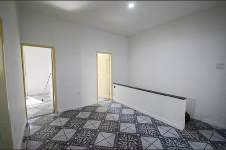Casa à venda com 75m², 3 quartos e sem vaga Casa à venda com 75m², 3 quartos e sem vagaSala