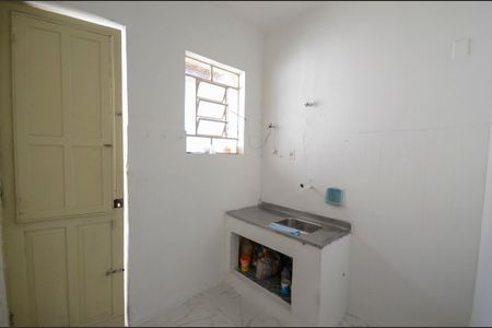 Casa à venda com 75m², 3 quartos e sem vaga Casa à venda com 75m², 3 quartos e sem vagaCozinha