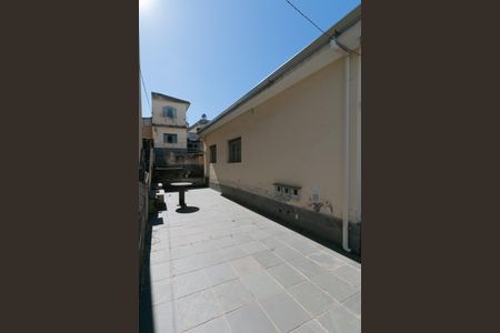 Casa à venda com 423m², 5 quartos e 3 vagas Casa à venda com 423m², 5 quartos e 3 vagasÁrea Externa