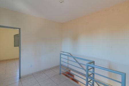 Casa à venda com 423m², 5 quartos e 3 vagas Casa à venda com 423m², 5 quartos e 3 vagasHall dos quartos