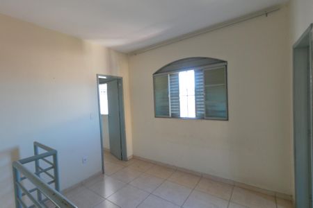 Casa à venda com 423m², 5 quartos e 3 vagas Casa à venda com 423m², 5 quartos e 3 vagasHall dos quartos