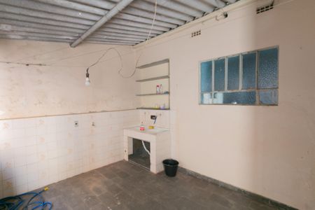 Casa à venda com 423m², 5 quartos e 3 vagas Casa à venda com 423m², 5 quartos e 3 vagasÁrea de Serviço