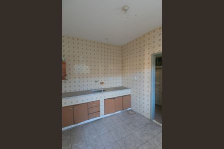 Casa à venda com 423m², 5 quartos e 3 vagas Casa à venda com 423m², 5 quartos e 3 vagasCozinha casa 2