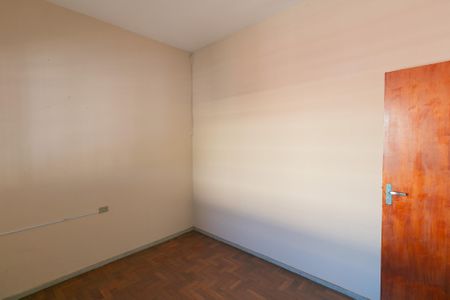 Casa à venda com 423m², 5 quartos e 3 vagas Casa à venda com 423m², 5 quartos e 3 vagasQuarto 1