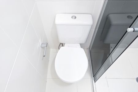 Apartamento para alugar com 133m², 3 quartos e 3 vagas Apartamento para alugar com 133m², 3 quartos e 3 vagasBanheiro da Suíte 2