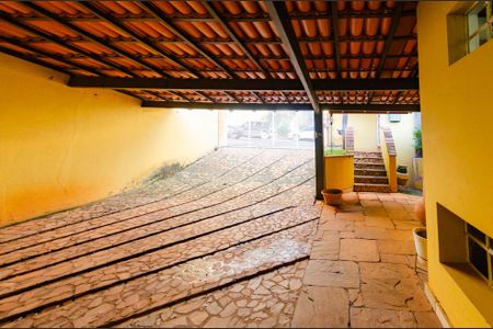 Casa à venda com 463m², 4 quartos e 2 vagasGaragem