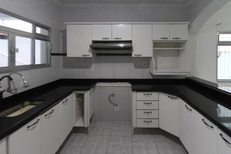 Casa para alugar com 179m², 3 quartos e 2 vagas Casa para alugar com 179m², 3 quartos e 2 vagasCozinha