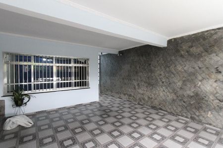 Casa para alugar com 179m², 3 quartos e 2 vagas Casa para alugar com 179m², 3 quartos e 2 vagasÁrea comum