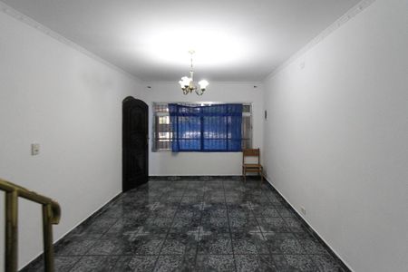 Casa para alugar com 179m², 3 quartos e 2 vagas Casa para alugar com 179m², 3 quartos e 2 vagasSala