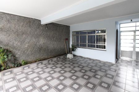 Casa para alugar com 179m², 3 quartos e 2 vagas Casa para alugar com 179m², 3 quartos e 2 vagasÁrea comum