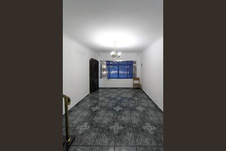 Casa para alugar com 179m², 3 quartos e 2 vagas Casa para alugar com 179m², 3 quartos e 2 vagasSala