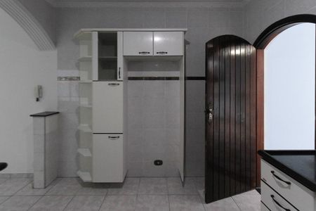 Casa para alugar com 179m², 3 quartos e 2 vagas Casa para alugar com 179m², 3 quartos e 2 vagasCozinha