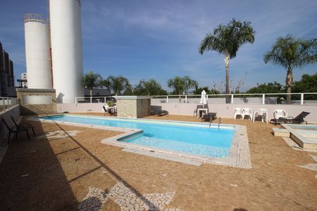 Apartamento para alugar com 96m², 3 quartos e 1 vagaÁrea comum - Piscina