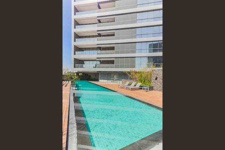 Apartamento à venda com 37m², 1 quarto e 1 vaga Apartamento à venda com 37m², 1 quarto e 1 vagaÁrea comum - Piscina