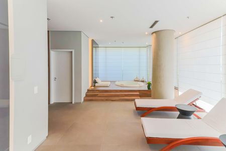 Apartamento à venda com 37m², 1 quarto e 1 vaga Apartamento à venda com 37m², 1 quarto e 1 vagaÁrea comum - Spa