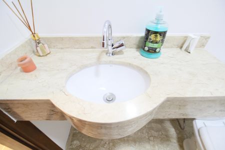 Casa à venda com 499m², 3 quartos e 6 vagasLavabo