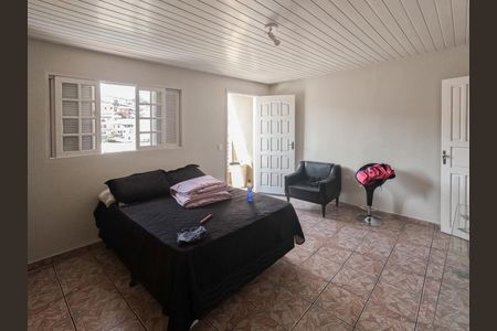 Casa à venda com 310m², 6 quartos e sem vaga Casa à venda com 310m², 6 quartos e sem vagaQuarto 8