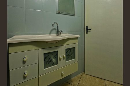 Casa à venda com 310m², 6 quartos e sem vaga Casa à venda com 310m², 6 quartos e sem vagaBanheiro 1