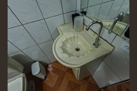 Casa à venda com 310m², 6 quartos e sem vaga Casa à venda com 310m², 6 quartos e sem vagaBanheiro 5