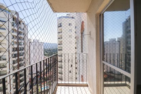 Apartamento à venda com 127m², 3 quartos e 3 vagasVaranda