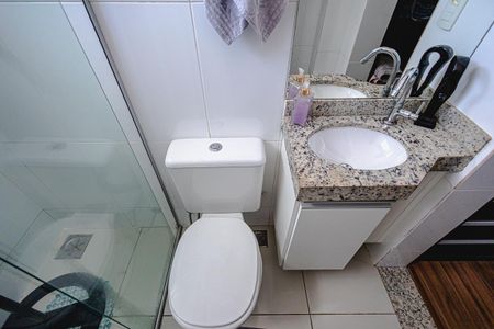 Apartamento para alugar com 56m², 2 quartos e 1 vaga Apartamento para alugar com 56m², 2 quartos e 1 vagaBanheiro da Suíte